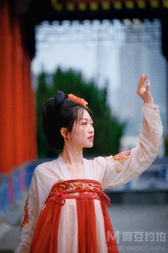 民国模特