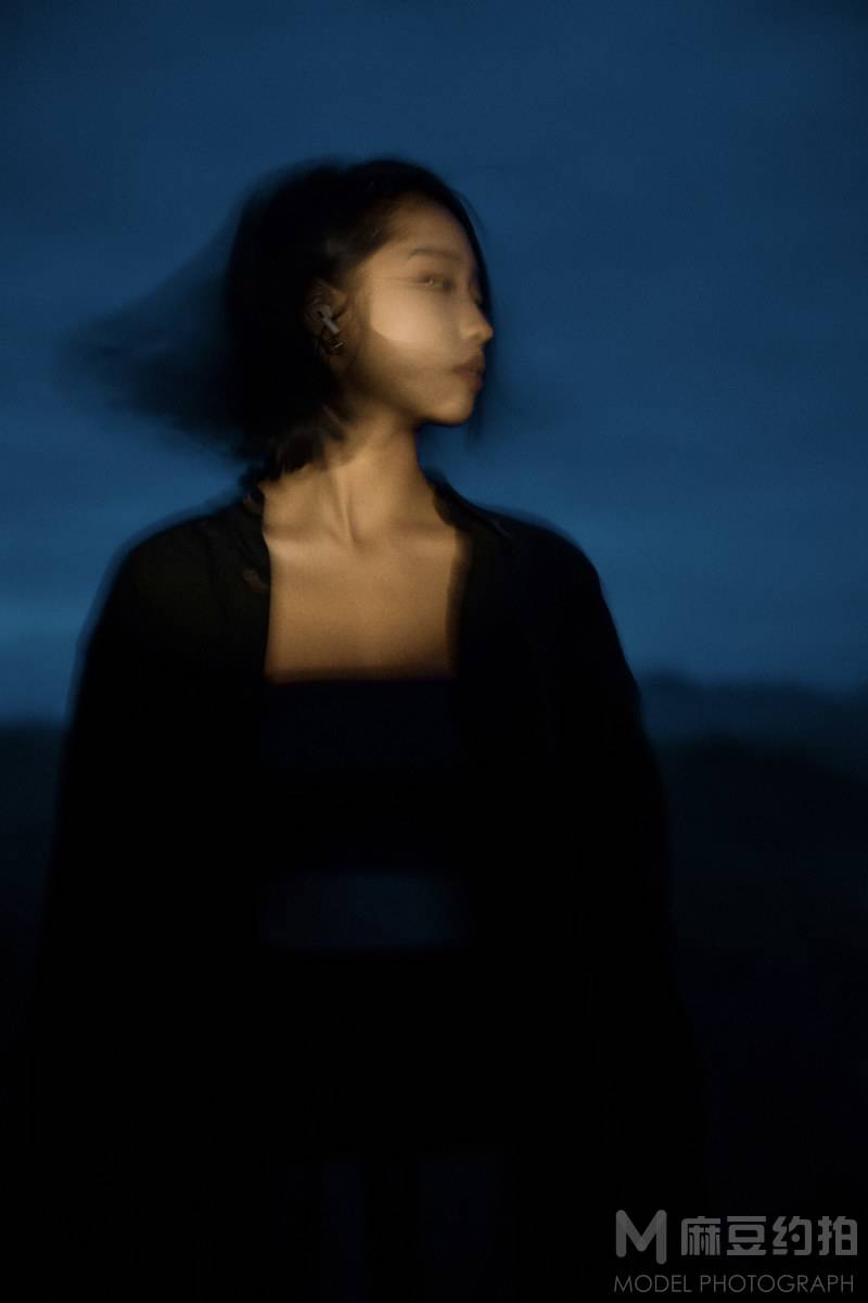 夜景模特