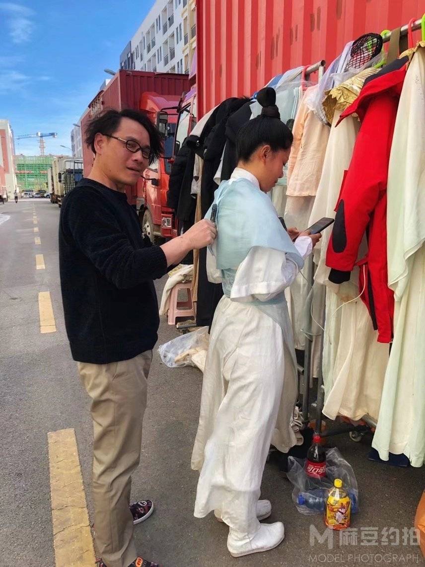 汉服模特