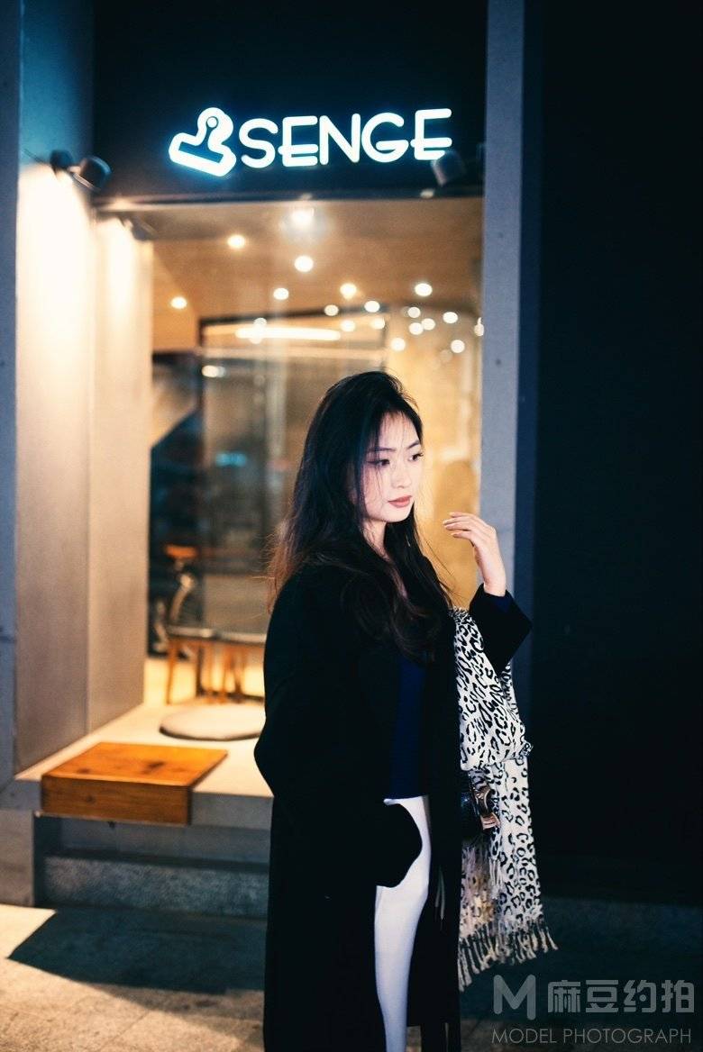 夜景模特