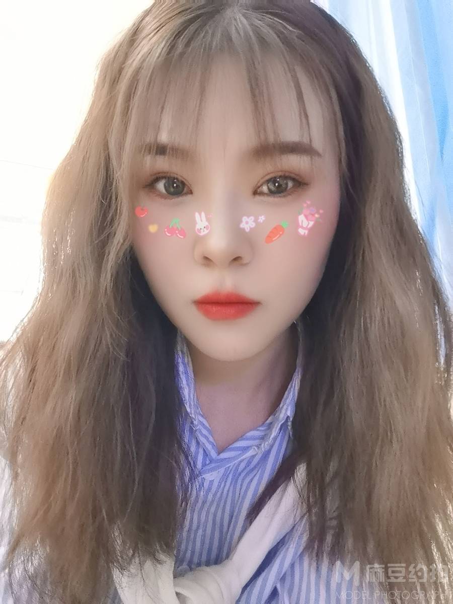 少女模特