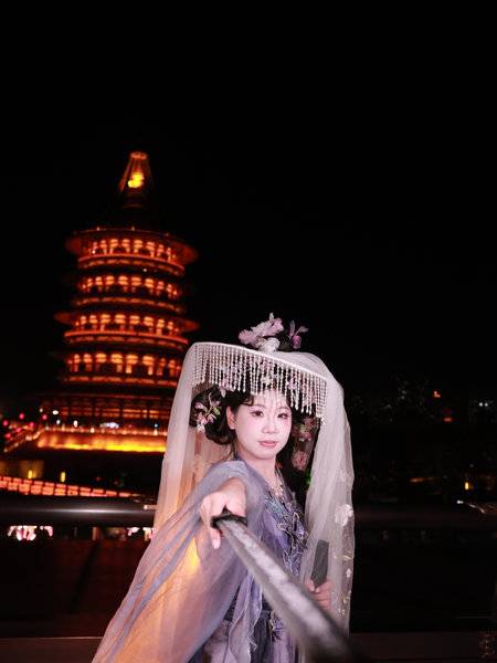 汉服模特