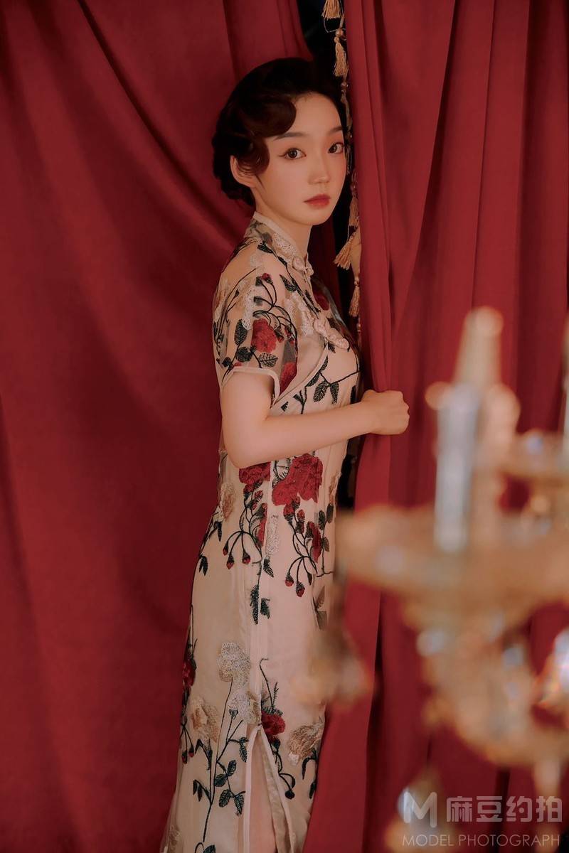 民国模特