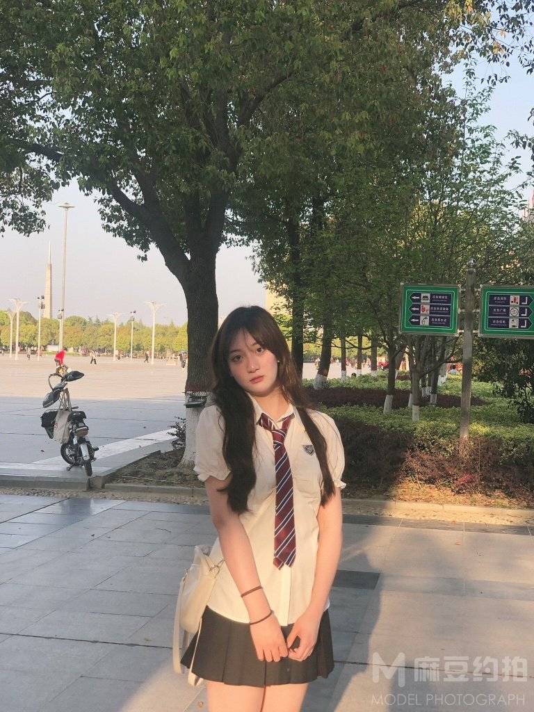 清新模特