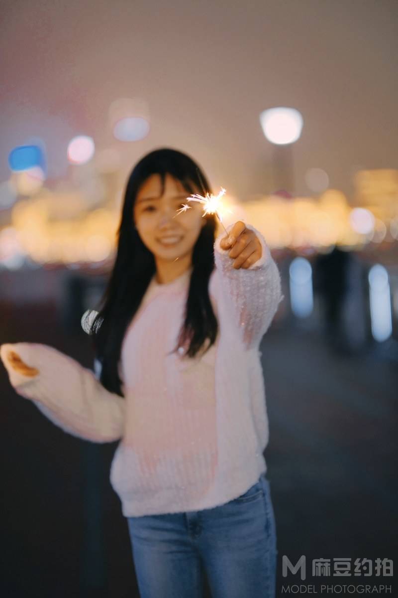 夜景模特