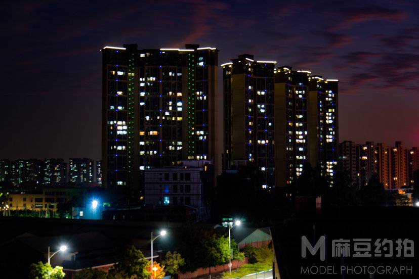 夜景模特