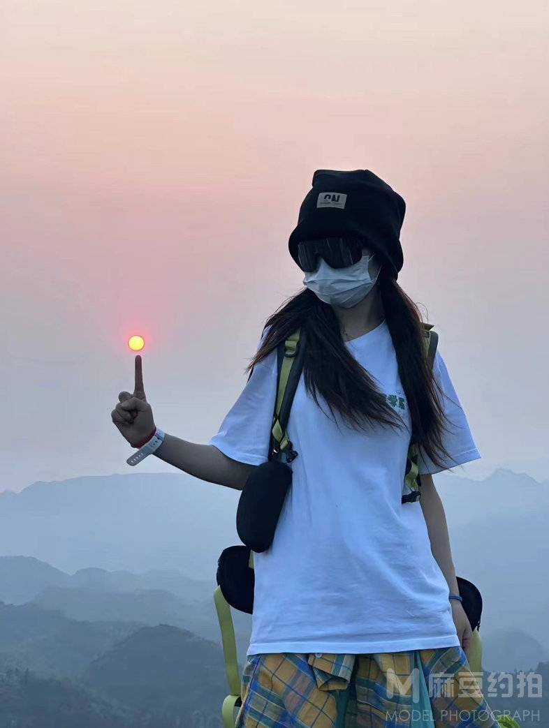 清新模特
