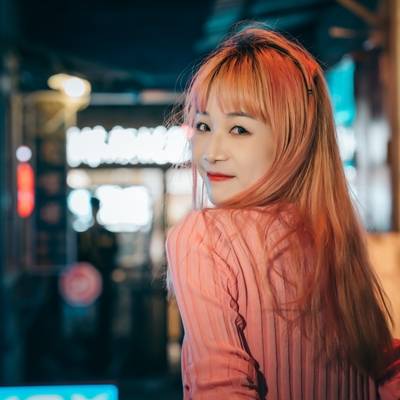 情绪模特
