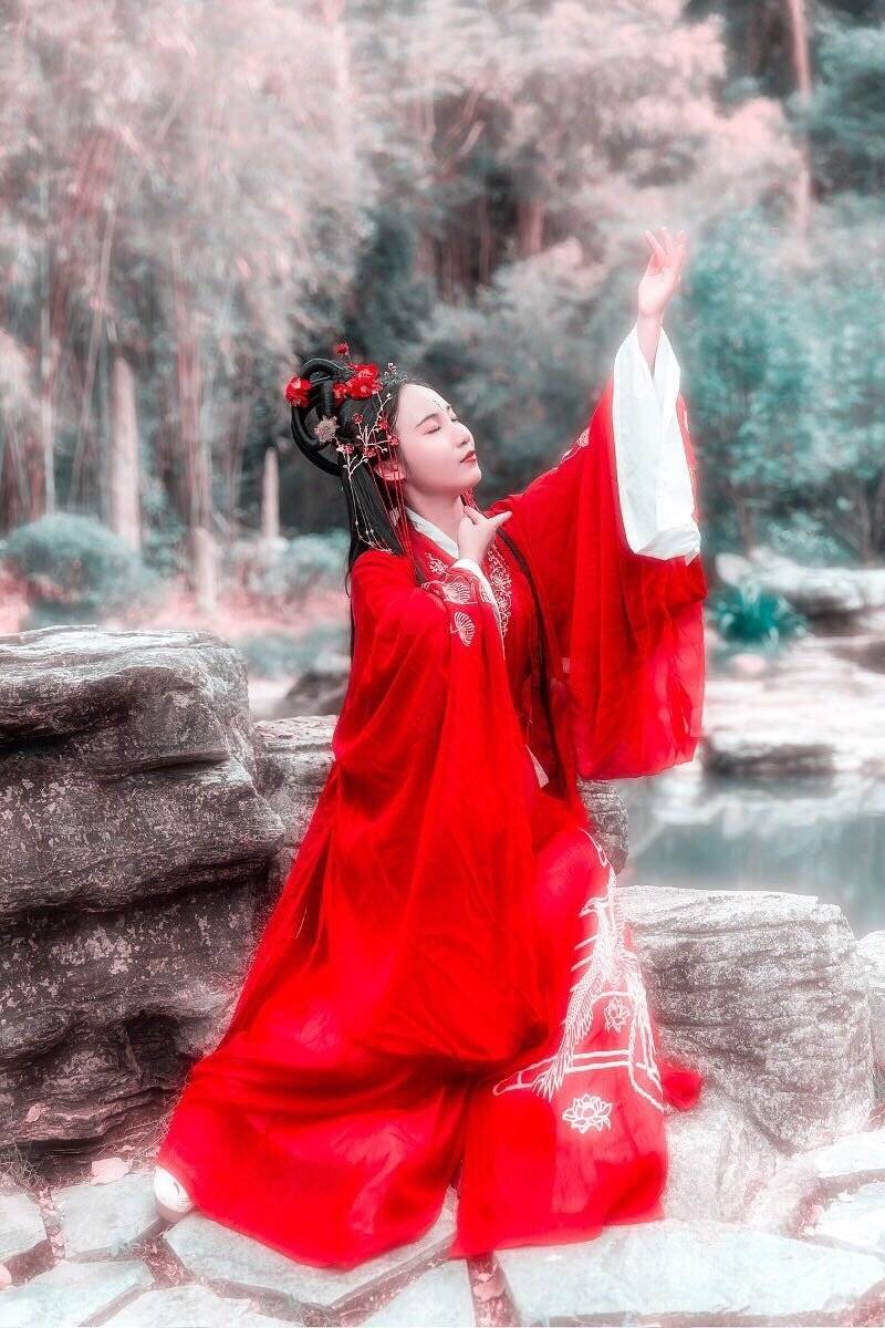 汉服模特