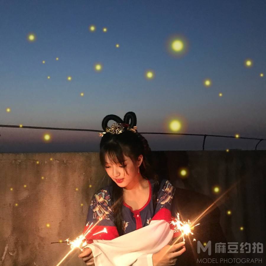 汉服模特