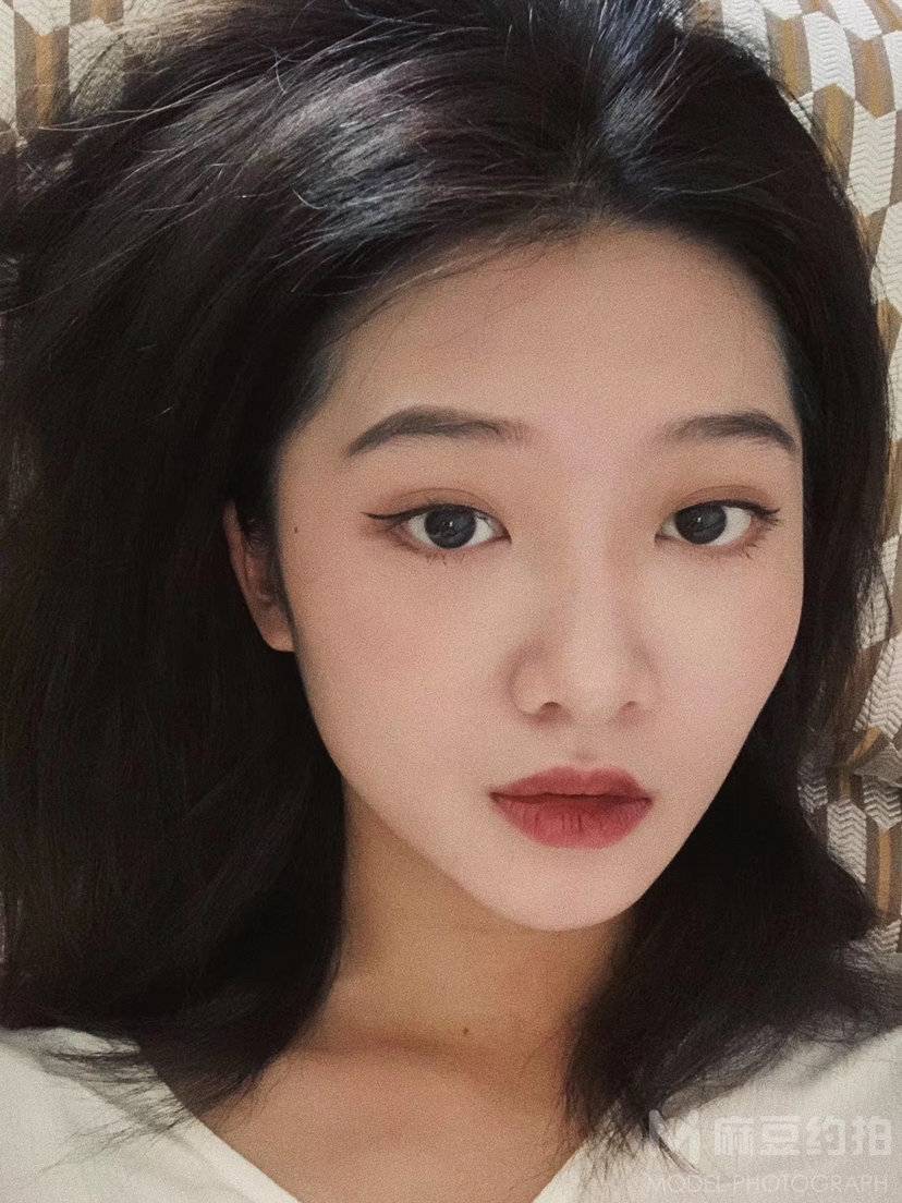 纪实模特