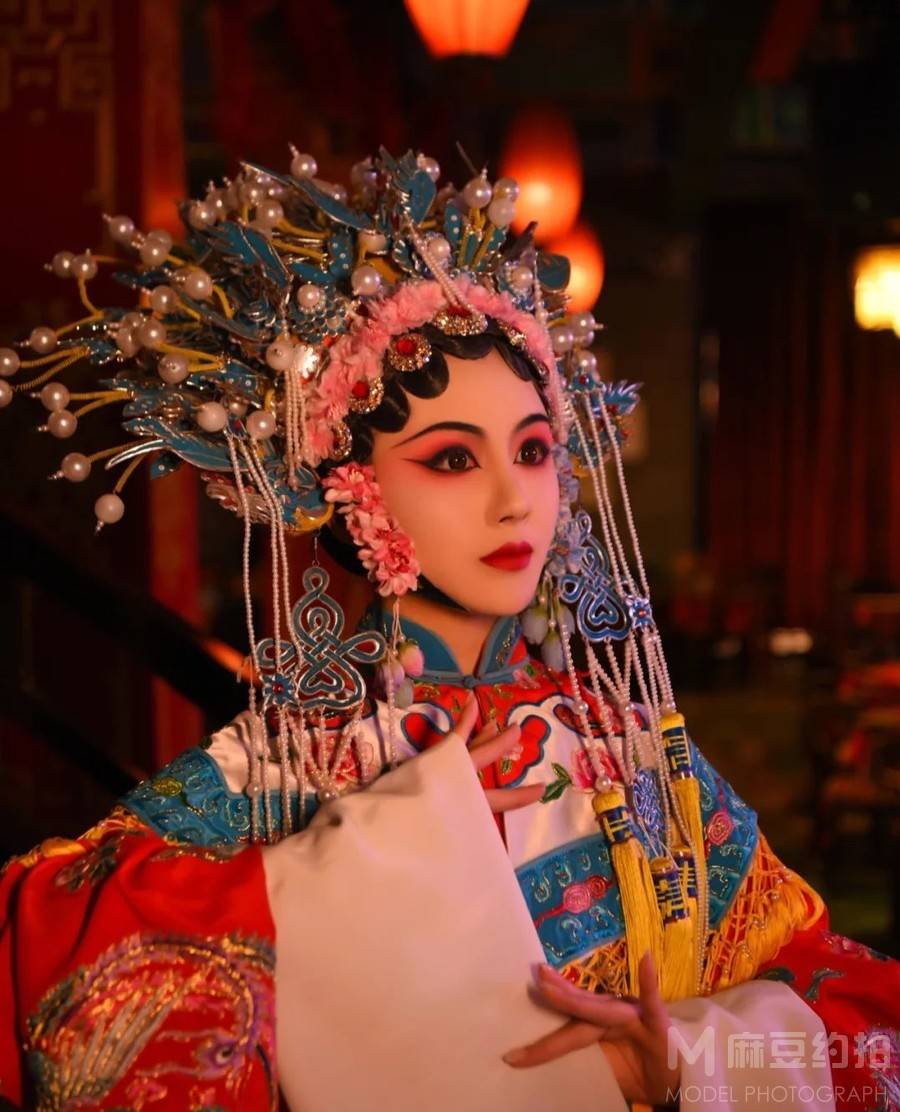 妆容模特