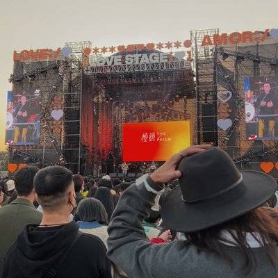黑白模特