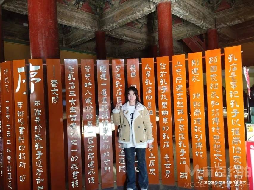 纪实模特