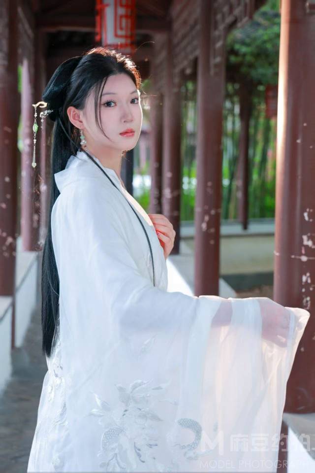 民国模特