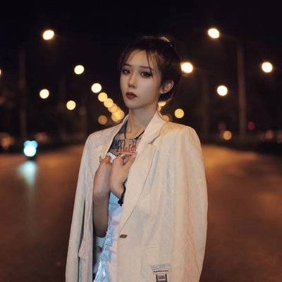 夜景模特