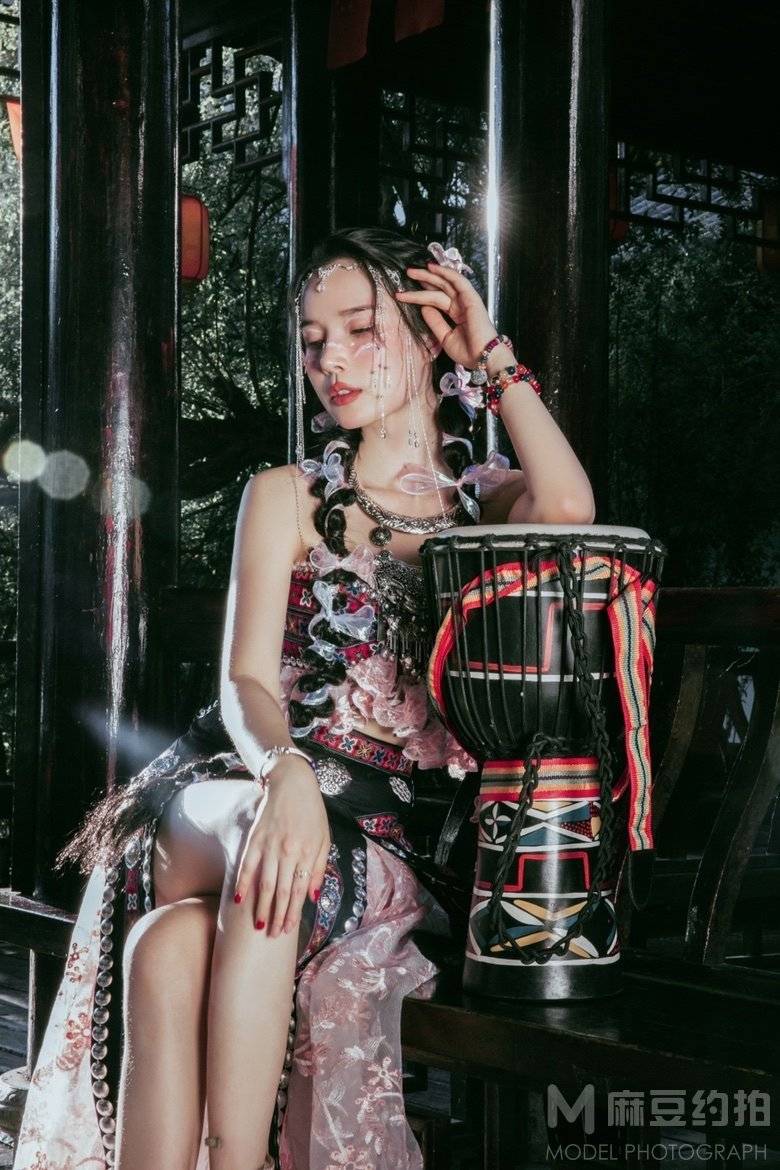 妆容模特