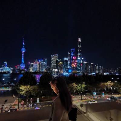 夜景模特