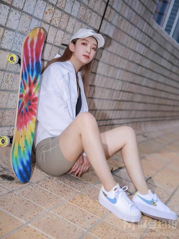 清新模特
