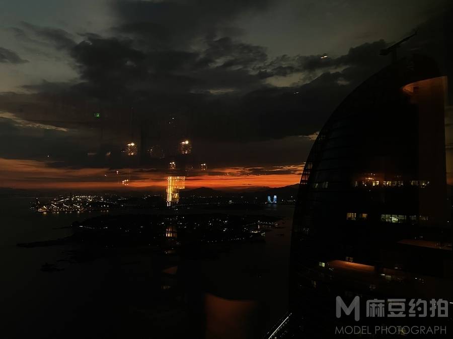 宝丽来模特