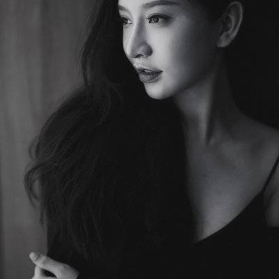 黑白模特