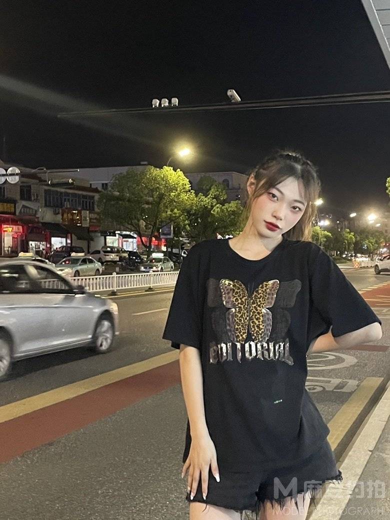 夜景模特