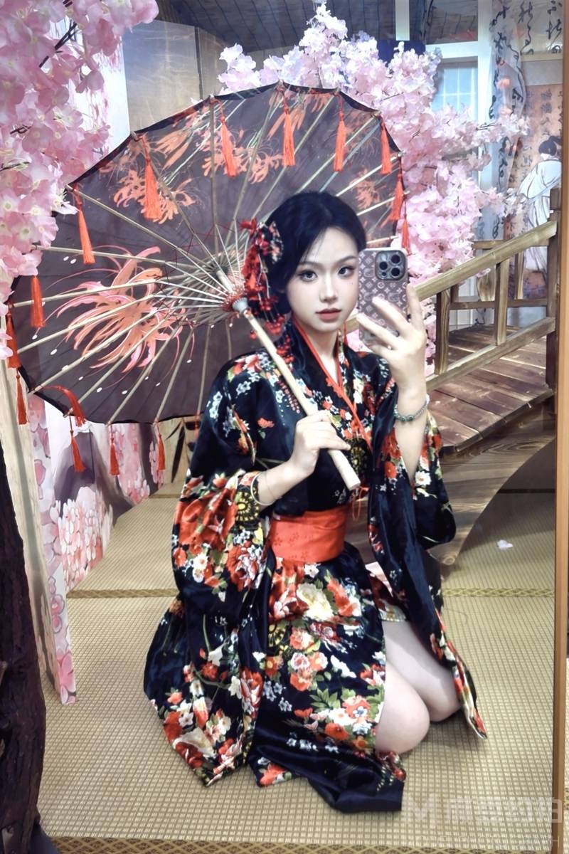 和服模特
