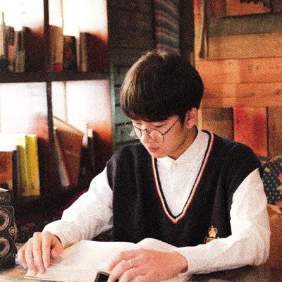 黑白模特