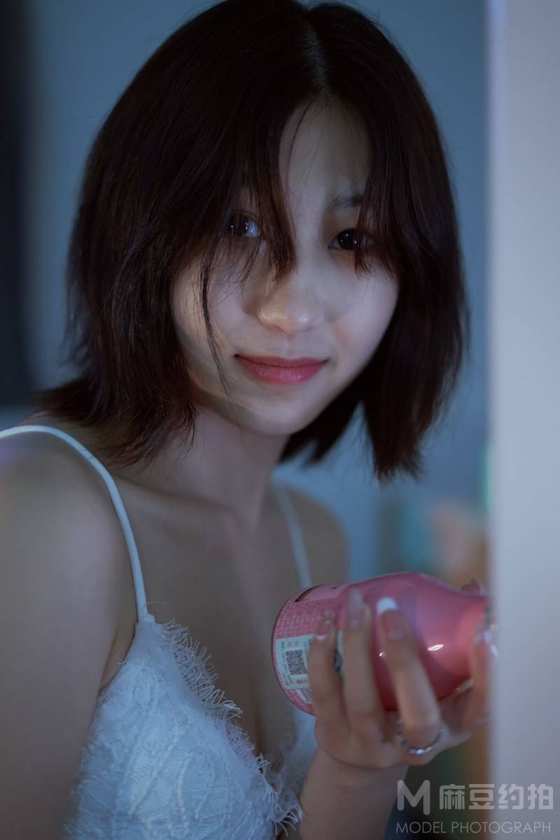 黑白模特