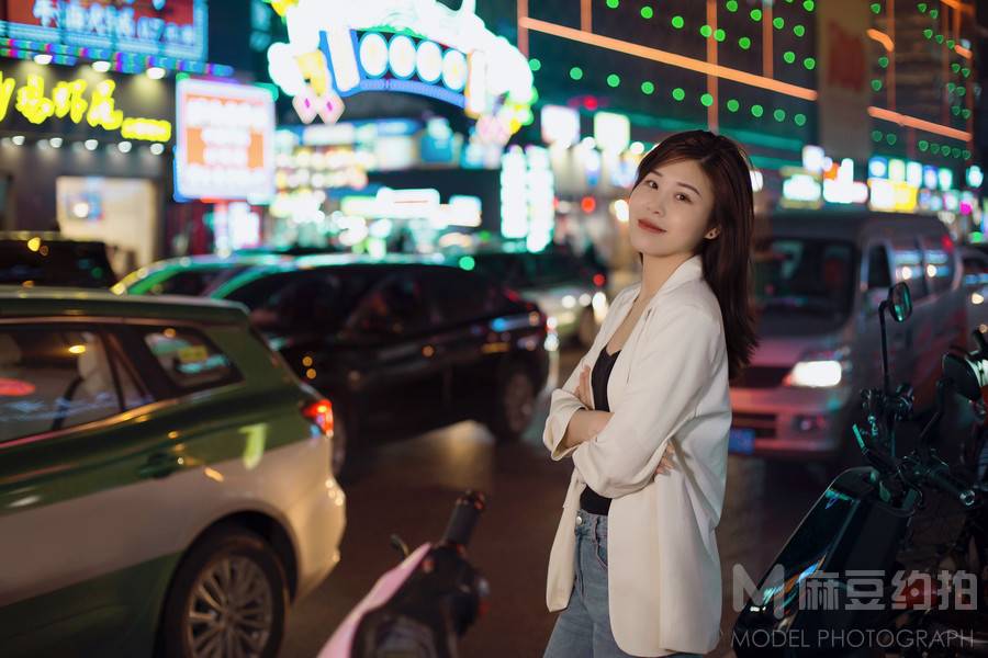 夜景模特