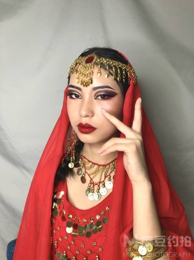 暗黑模特