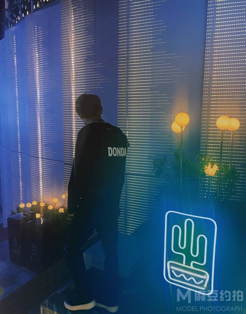 暗黑模特