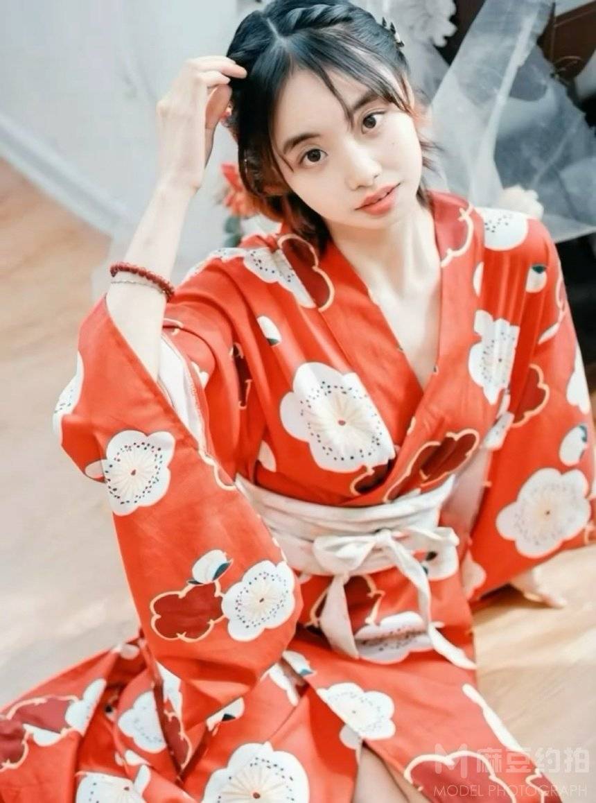 和服模特