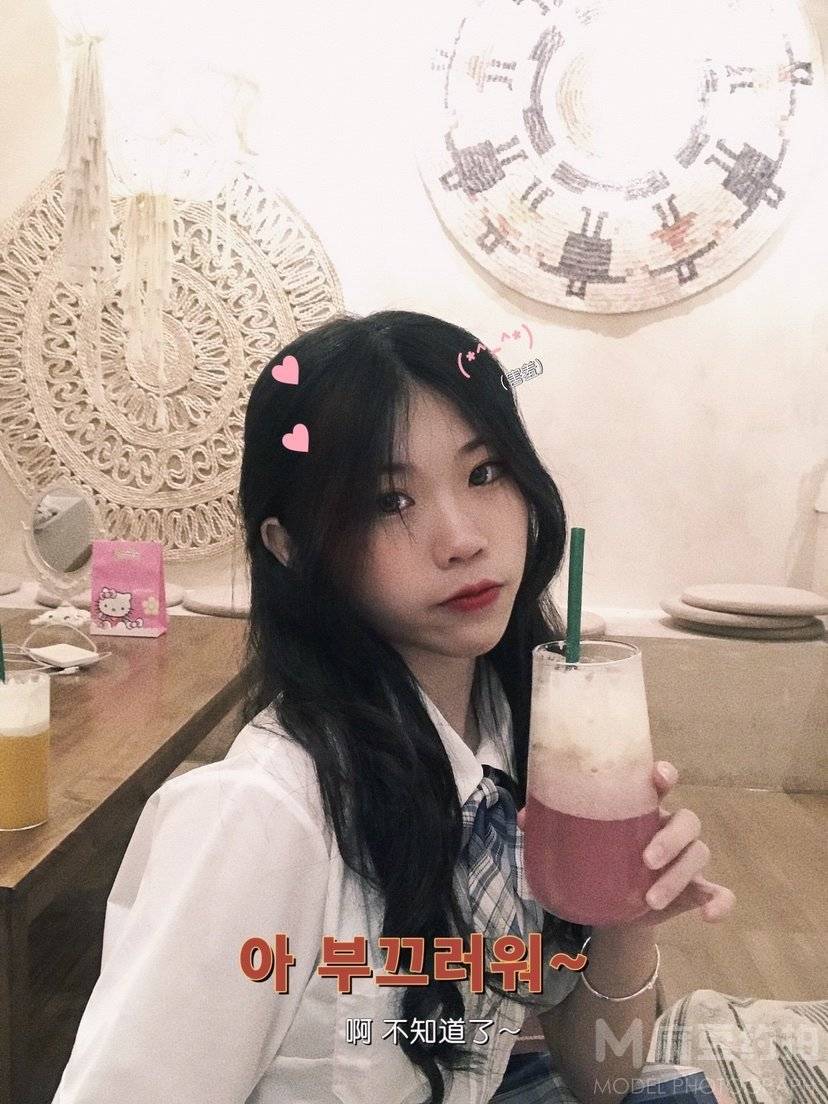 校园模特
