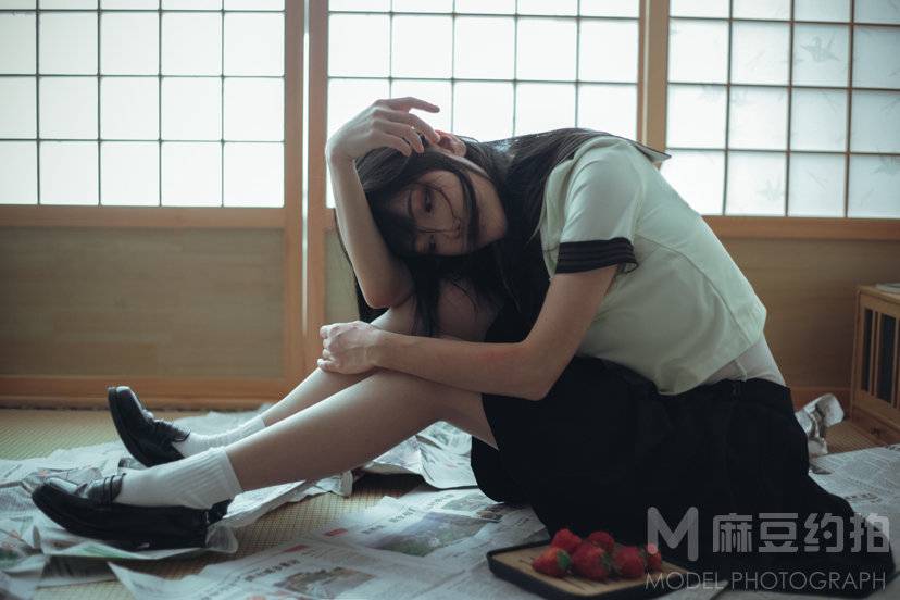 情绪模特