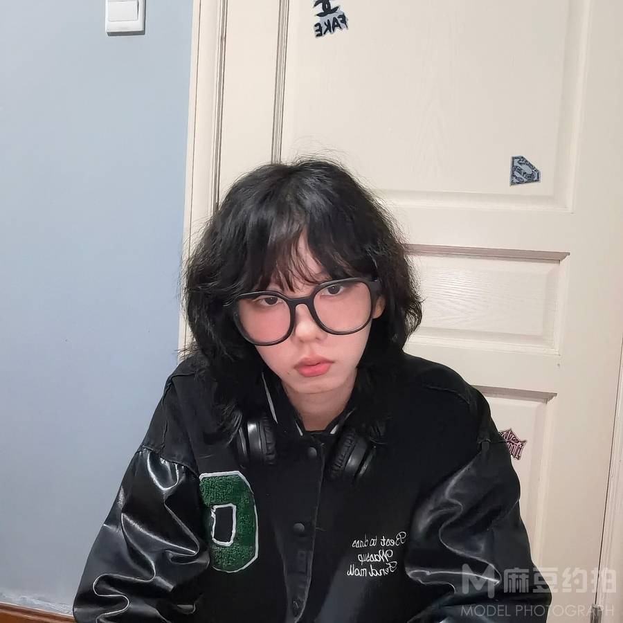 胶片模特