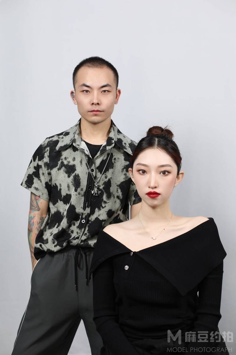 妆容模特