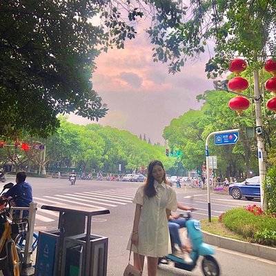 校园模特