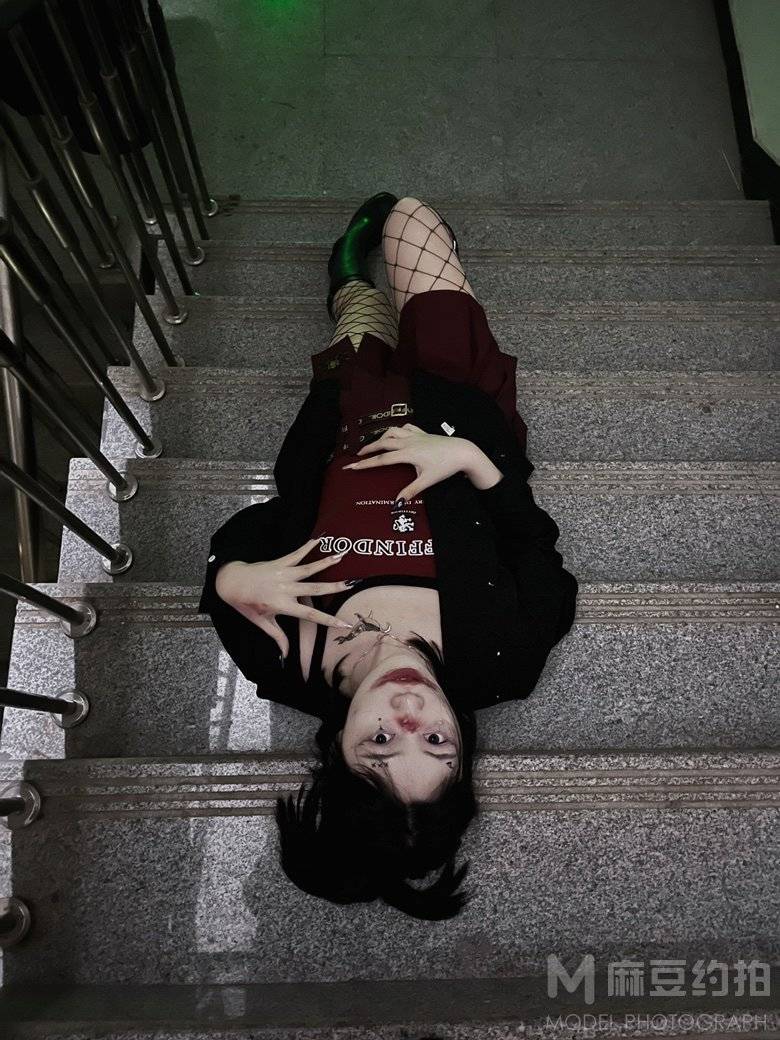 暗黑模特