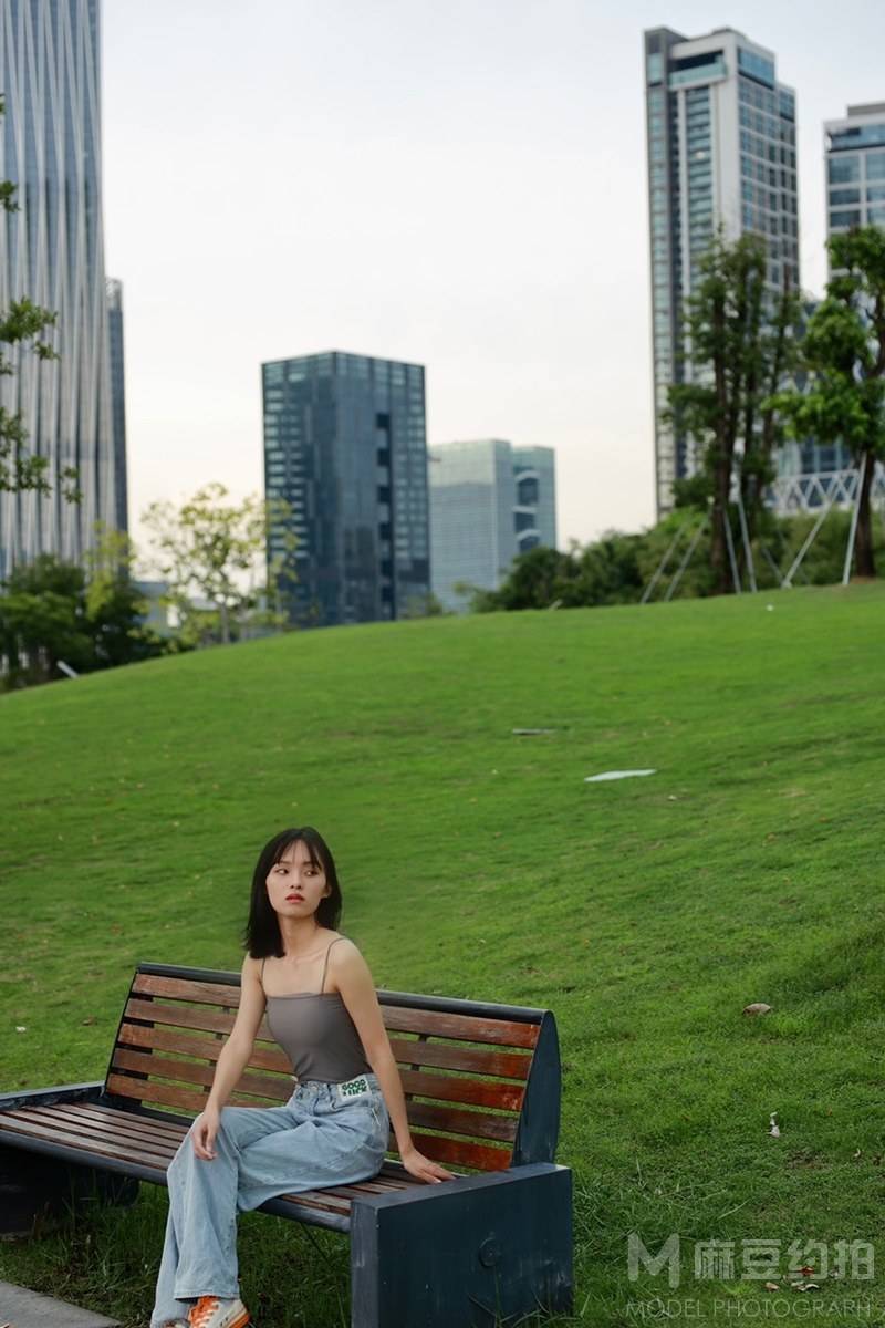 清新模特