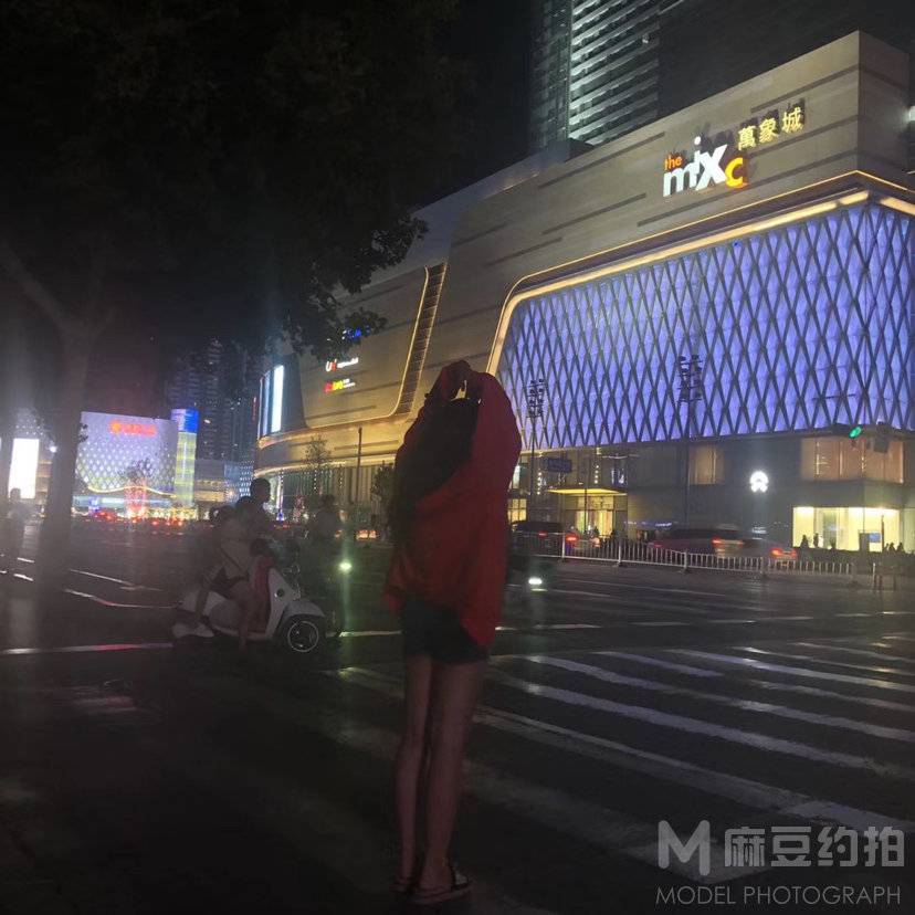 情侣模特