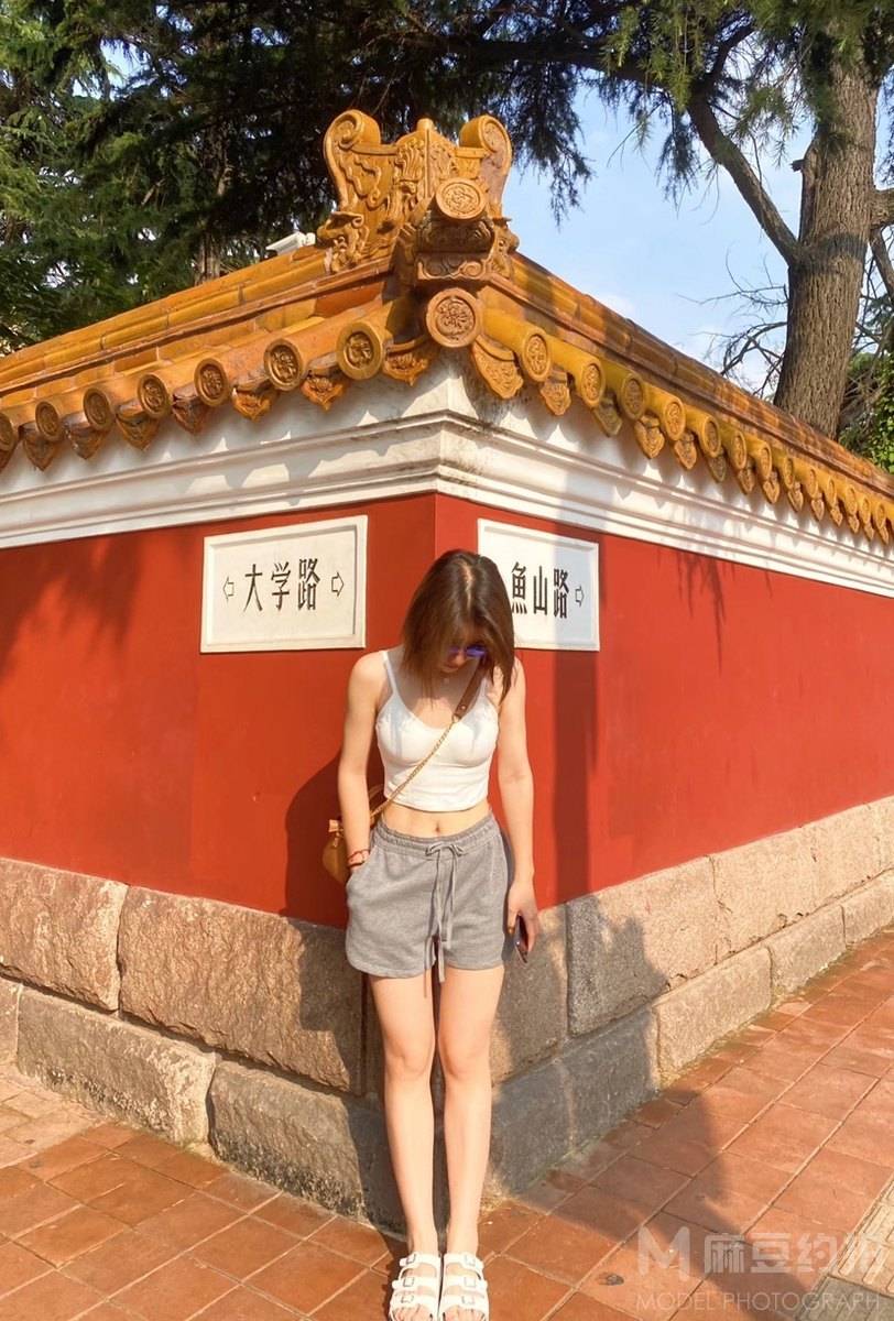 胶片模特