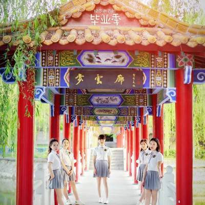 校园模特
