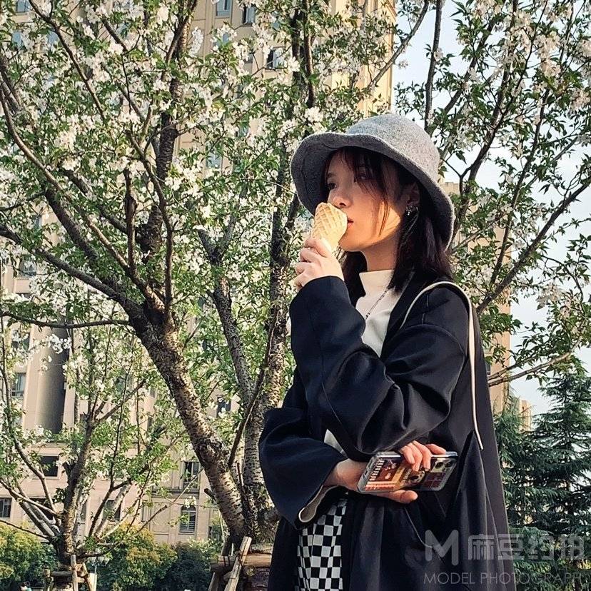 清新模特