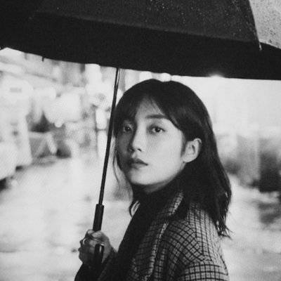 黑白模特