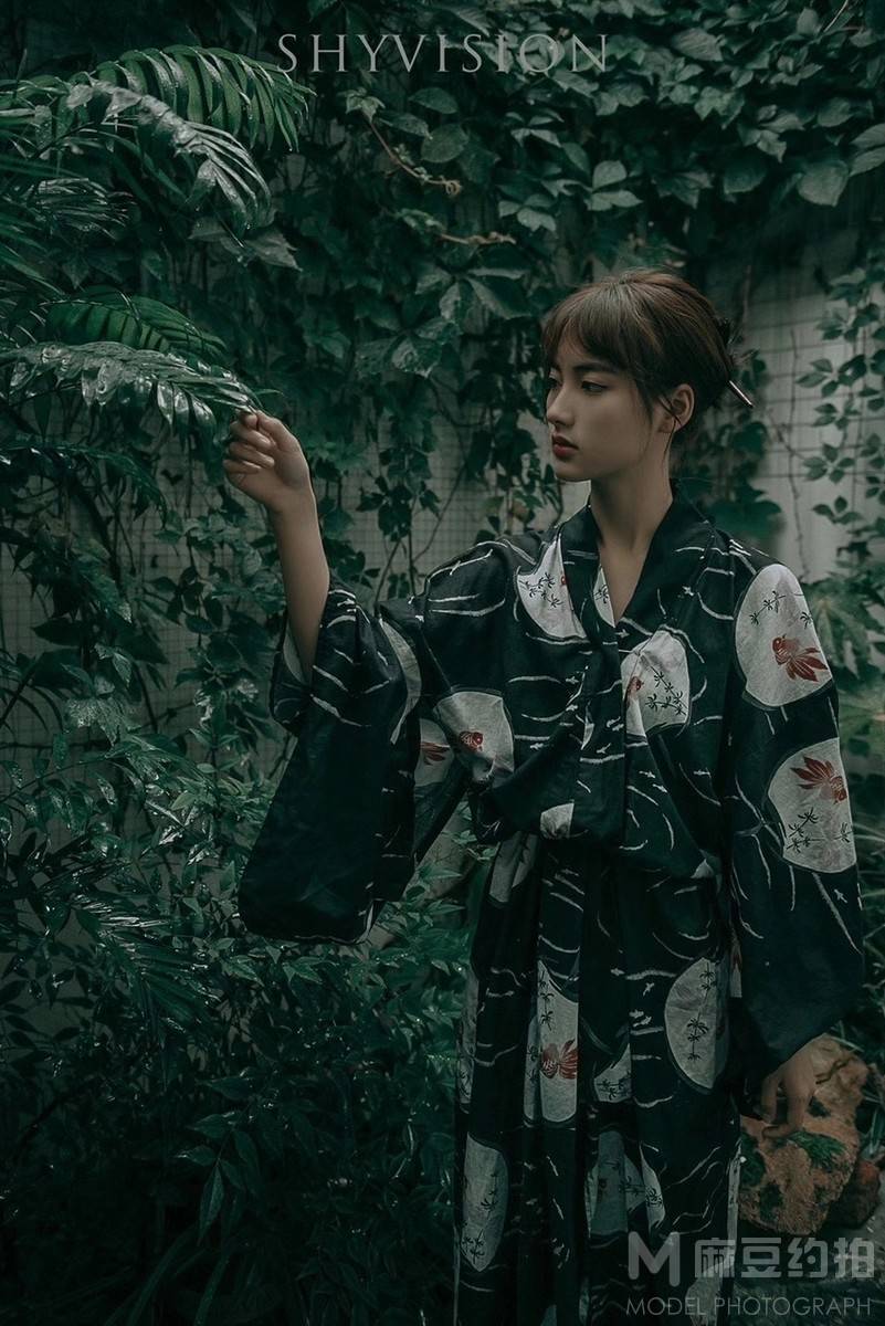 和服模特