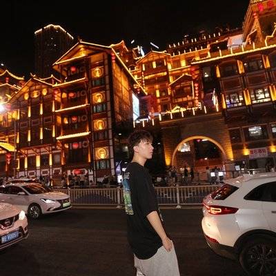 夜景模特