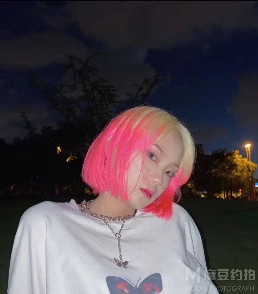 暗黑模特