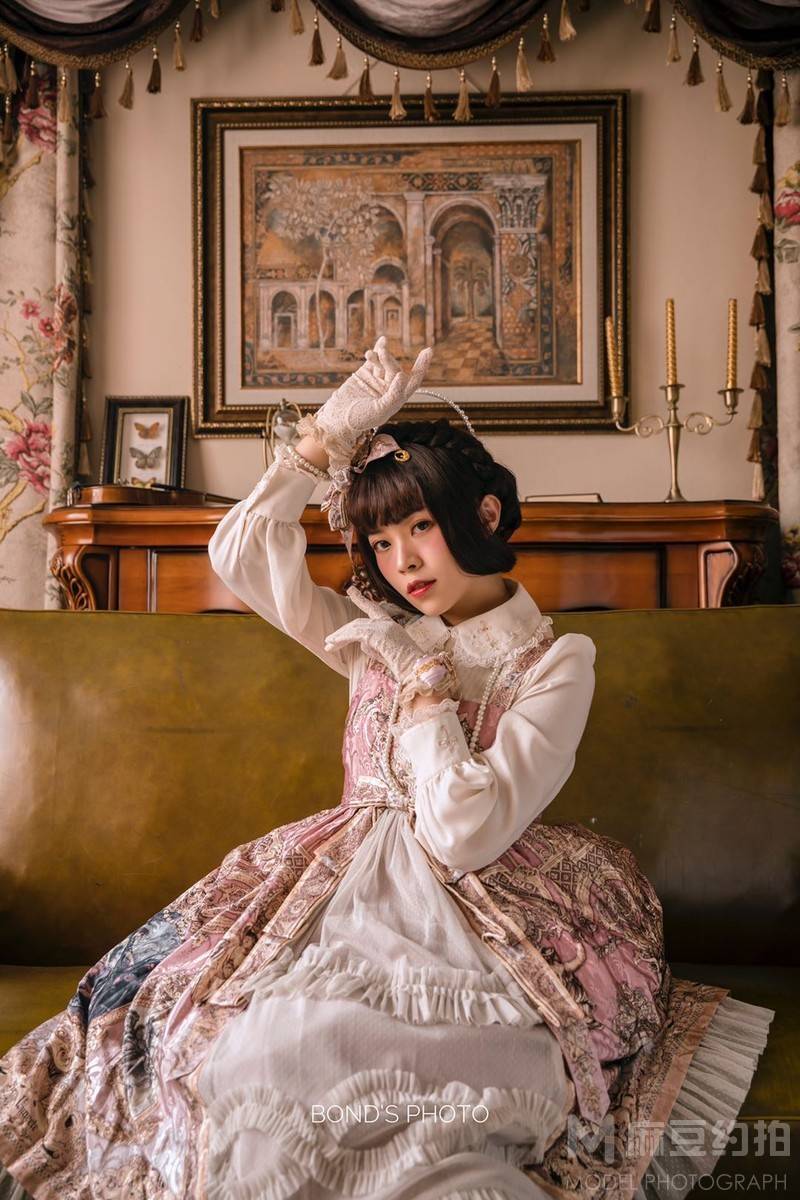 妆容模特