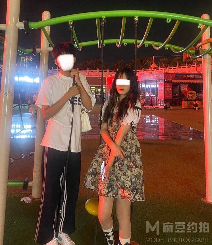 情侣模特